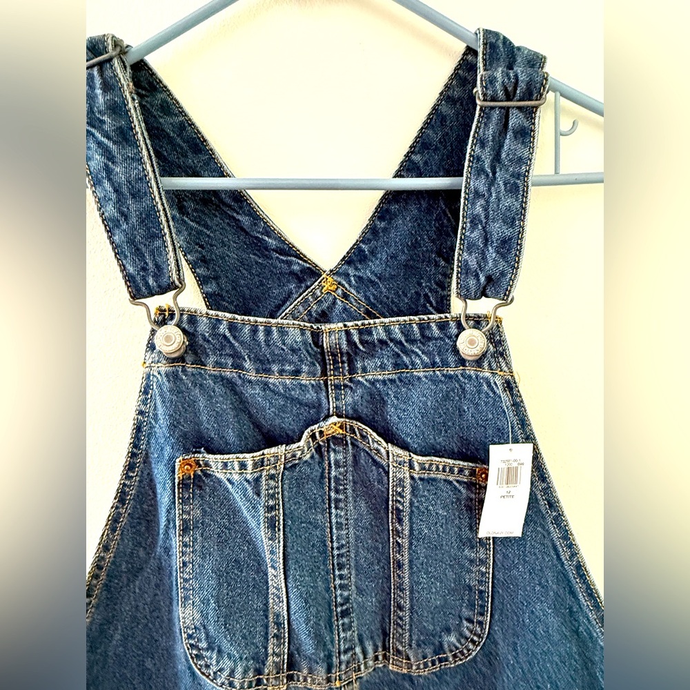 Old Navy women’s denim overalls